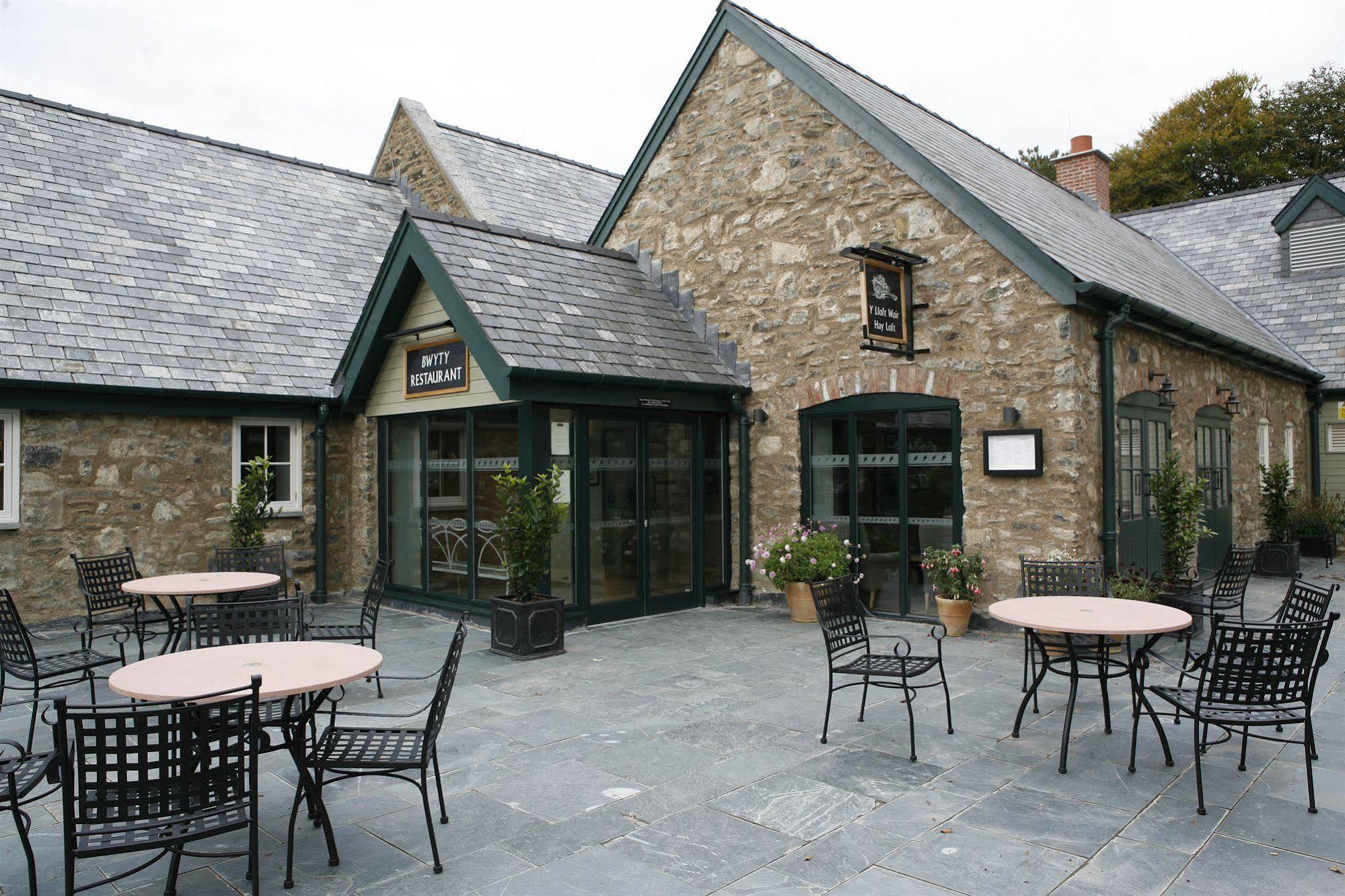 Furnace Farmhouse Bodnant Tal-y-Cafn Exterior foto